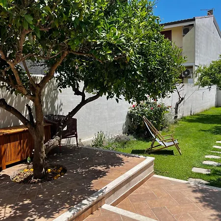 Sardinian House With Spacious Garden And Veranda * Solanas (Oristano)